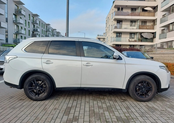 Mitsubishi Outlander cena 65000 przebieg: 95000, rok produkcji 2014 z Warszawa małe 67